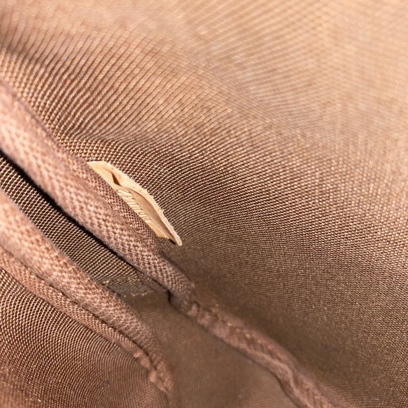 Louis Vuitton Monogram Saumur 30 Cross Body - Picture 5 of 5